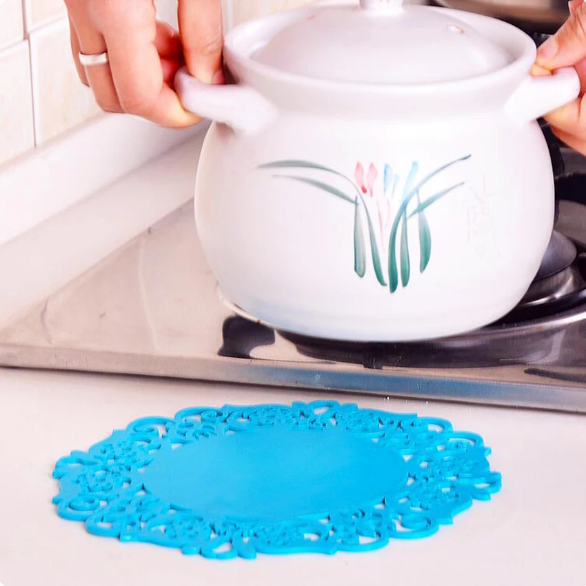 1pc Colorful Lace Flower Hollow Design Round Silicone Table Heat Resistant Mat Cup Coffee Coaster Cushion Placemat Pad 20x20cm | Дом и сад