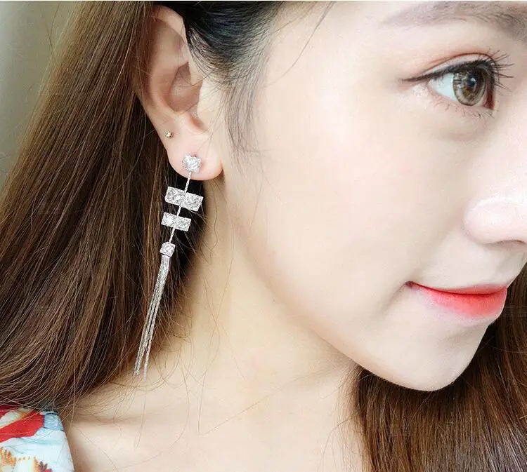 Женские серьги с кисточками LZX длинные белого и золотого цвета квадратным