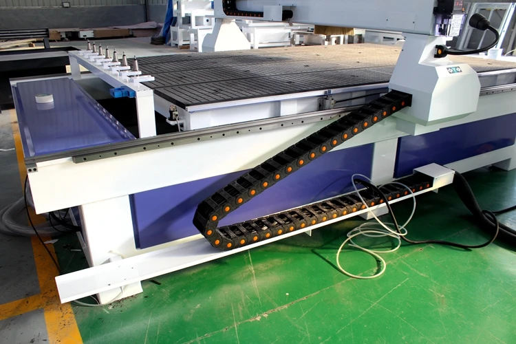 Цельная стальная структура воздушного охлаждения шпинделя atc cnc маршрутизатор