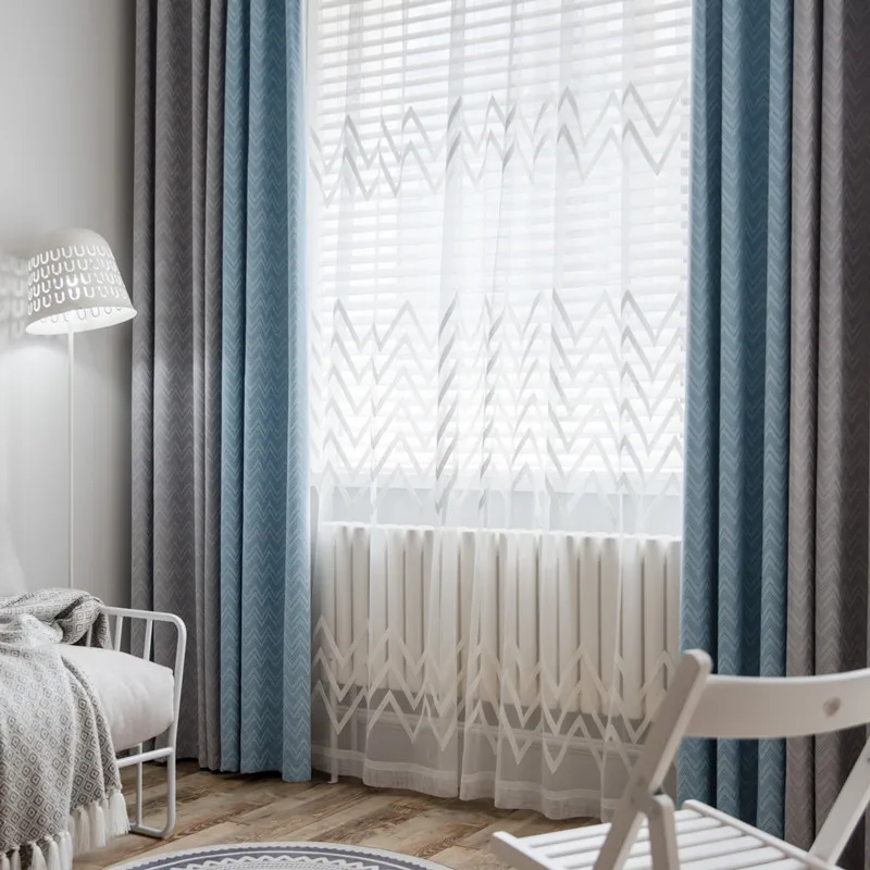 Затемненные шторы в скандинавском стиле синего и серого цвета роскошные