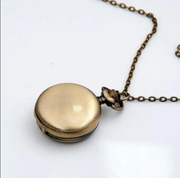 

wholesale buyer price quality Bronze, silver enamel blue butterfly pattern Modern hours pendant Necklace pocket watch