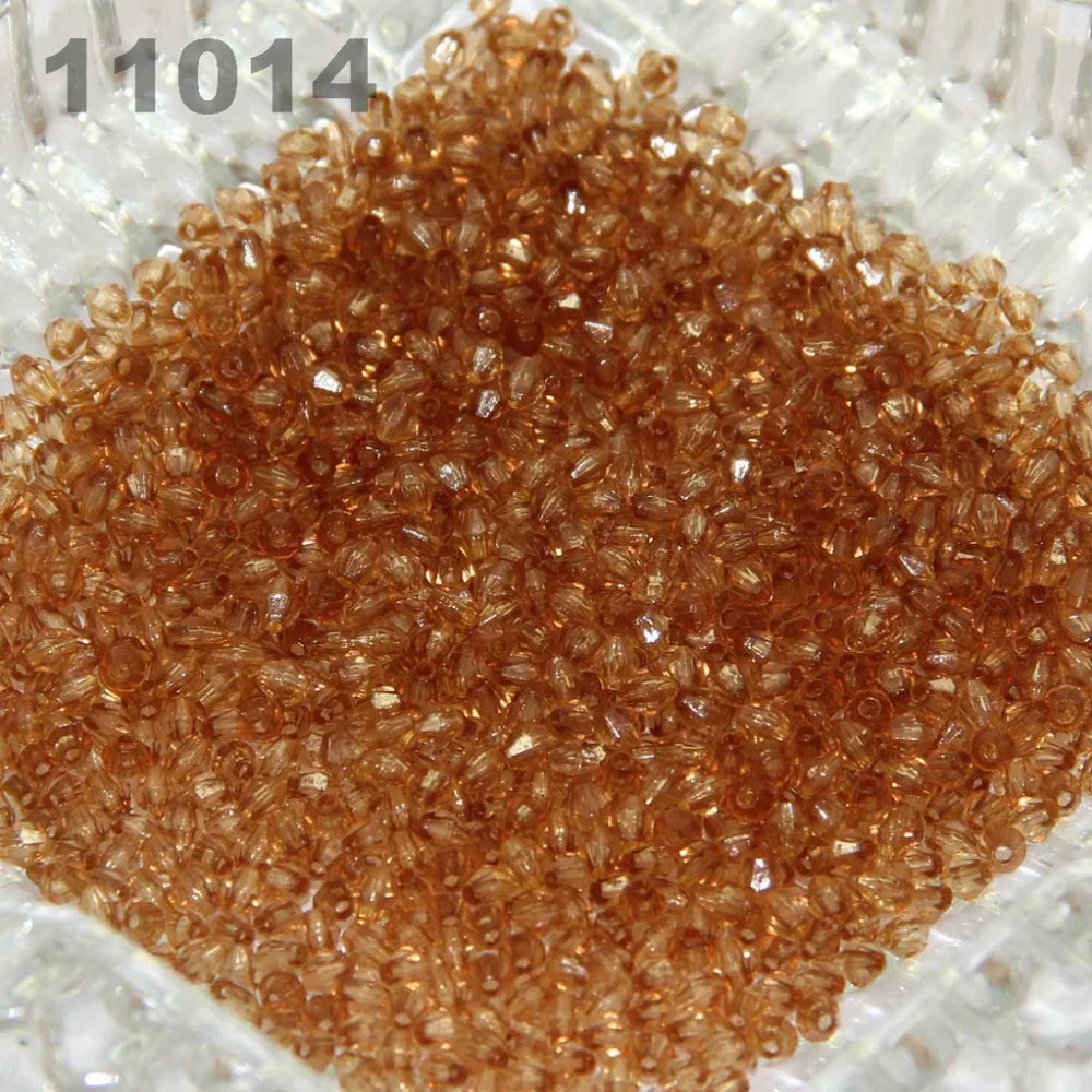 

4mm Diy Lucite Bicone Transparent Acrylic Beads spacer (900 pcs)