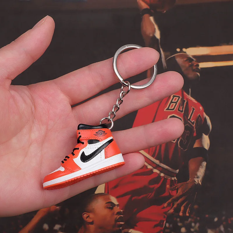 one shoe keychain Дропшиппинг aj1 offwhite Chicago Unc брелок в виде кроссовка Air Jordan 1 3D мини-кроссовки, закрытая спортивная обувь брелок в виде кроссовка s - Цвет: one shoe keychain