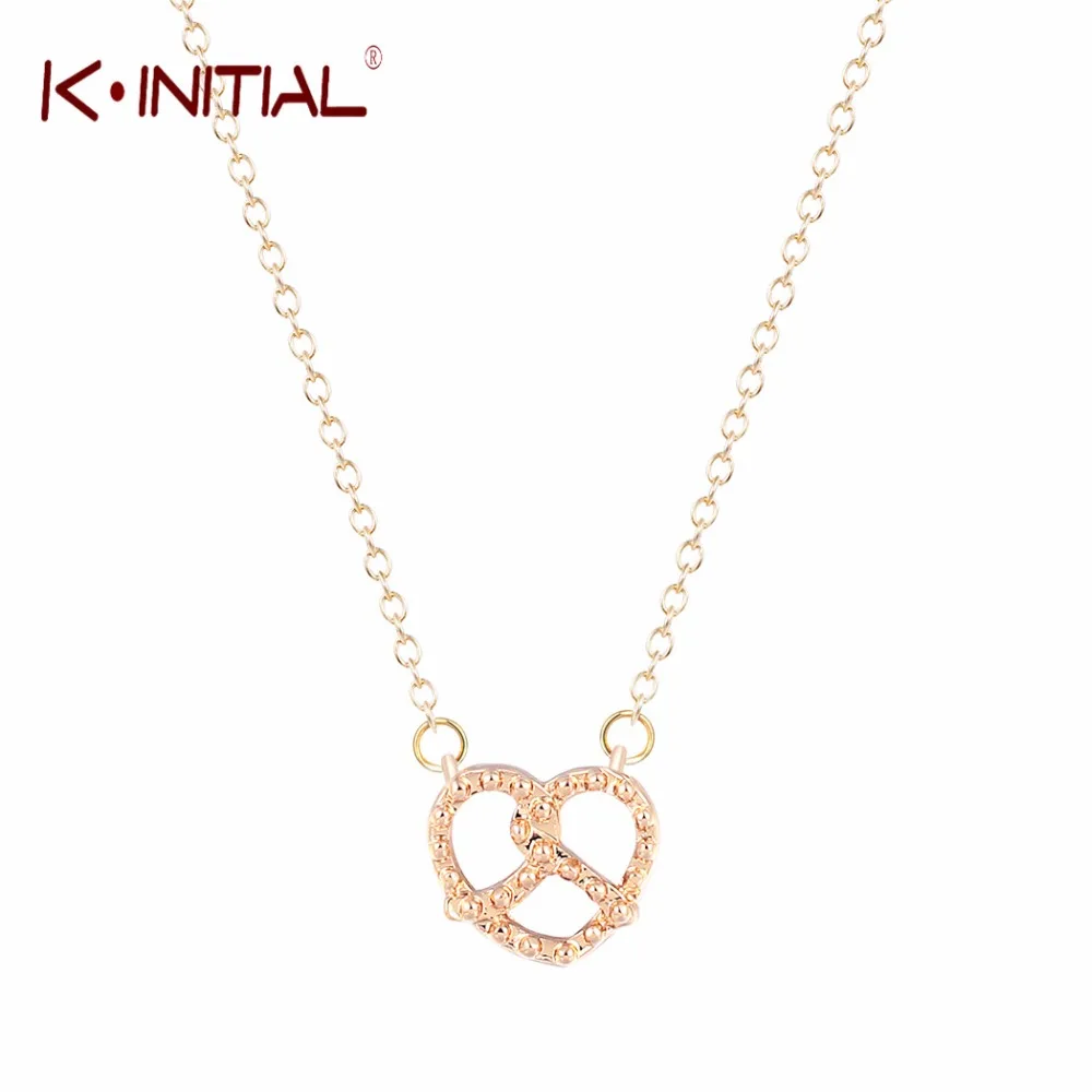 Ожерелье Kinitial с подвеской в виде узелка горошек форме симпатичного сердца |