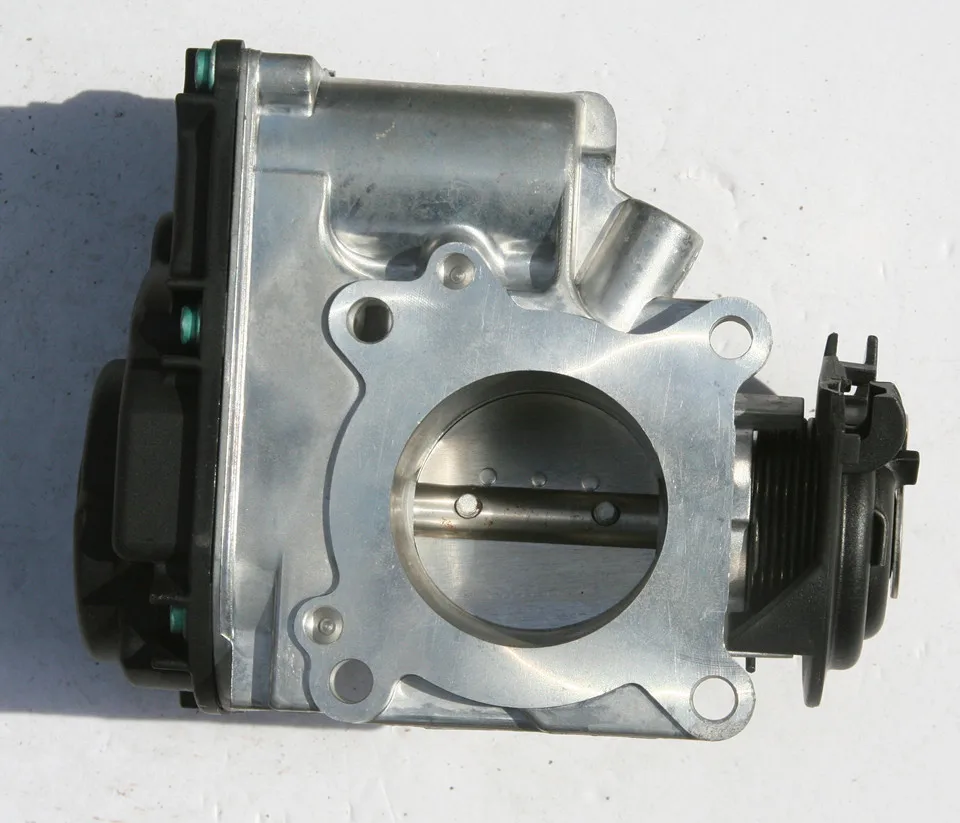 Качественный корпус дроссельной заслонки в сборе для Volkswagen Lupo POLO 6N2 1 4 16V OE 036133064D 408