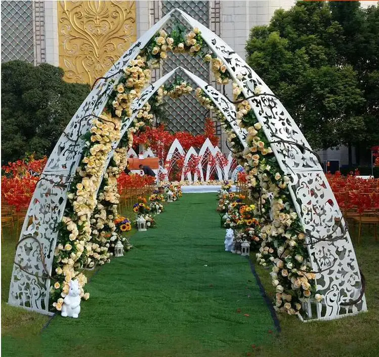 Wedding props wedding stage background decoration window photography decoration props hollow-out seagrass furnishings.