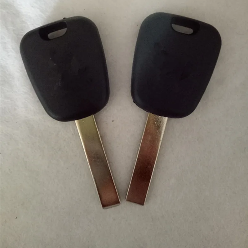 

DAKATU 20PCS Transponder Key Shell Uncut HU83 Blade For Citroen C1 C2 C3 C5 Fit For Peugeot 307 Chip Key With Groove Blade