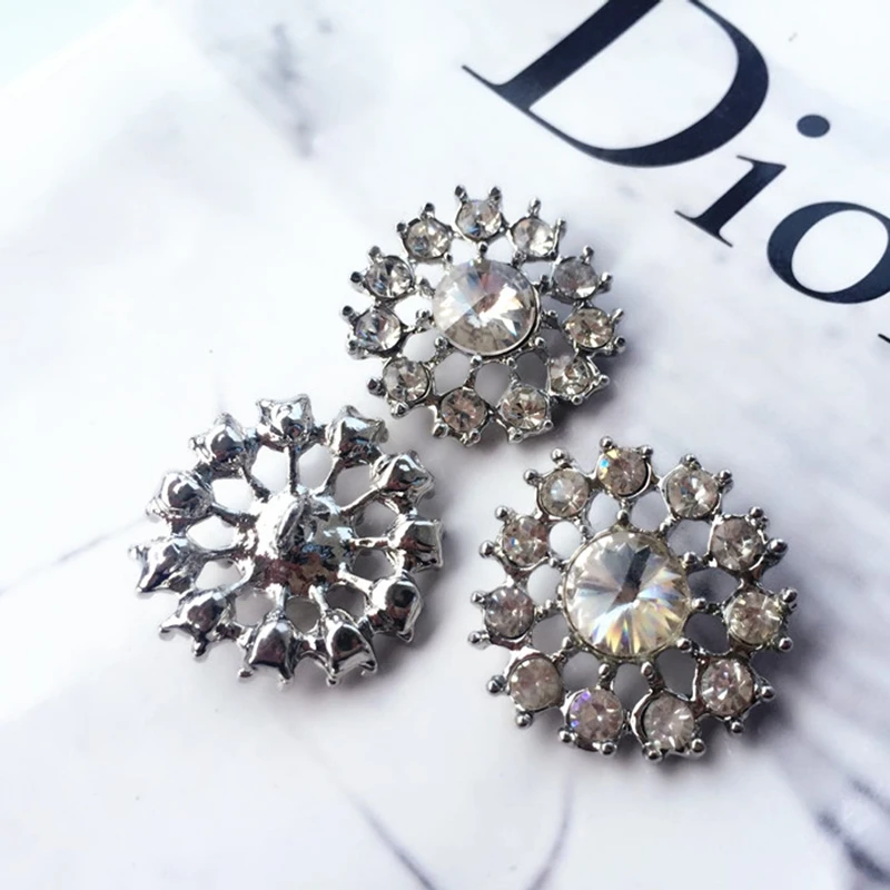 

20pcs 30mm Rhinestone Flower Buttons Round Metal Sewing Button Shank Buttons For Clothing Diy Scrapbook Craft Decorative Button