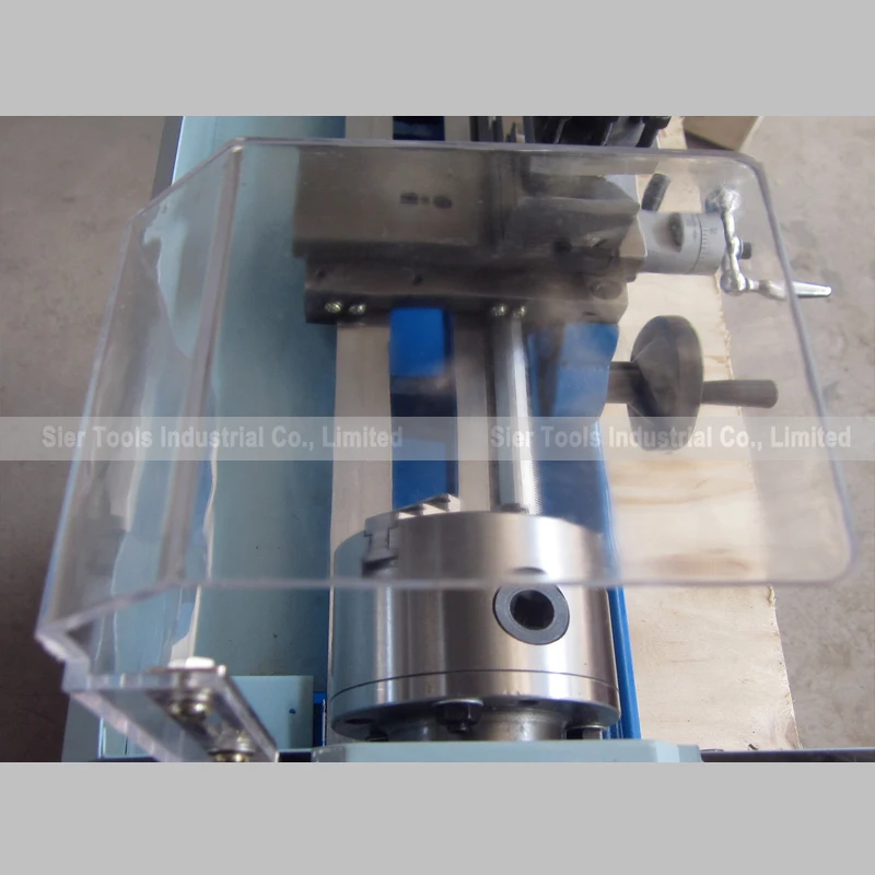 CQ0618-300SC mini lathe machine/Steel Gears/400W lathe/80mm chuck/continuously variable speed/Free 11pcs turning tool | Инструменты