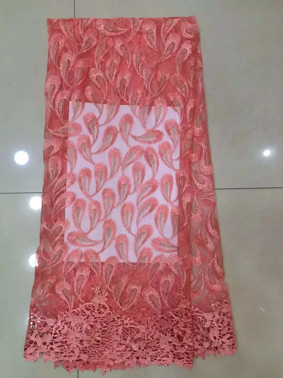 2016 Новый Дизайн Розовый Павлиньи перья pattern Французский Кружевной ткани Для