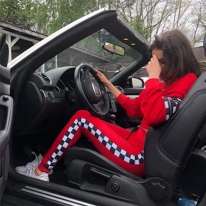 Женский комплект из 2 предметов красный цвет толстовки спортивные штаны Модный