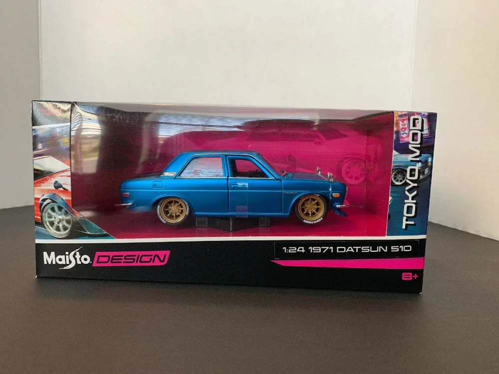 Maisto 1:24 1971 Datsun 510 синяя литая модель фотоигрушка новая в коробке|Наземный