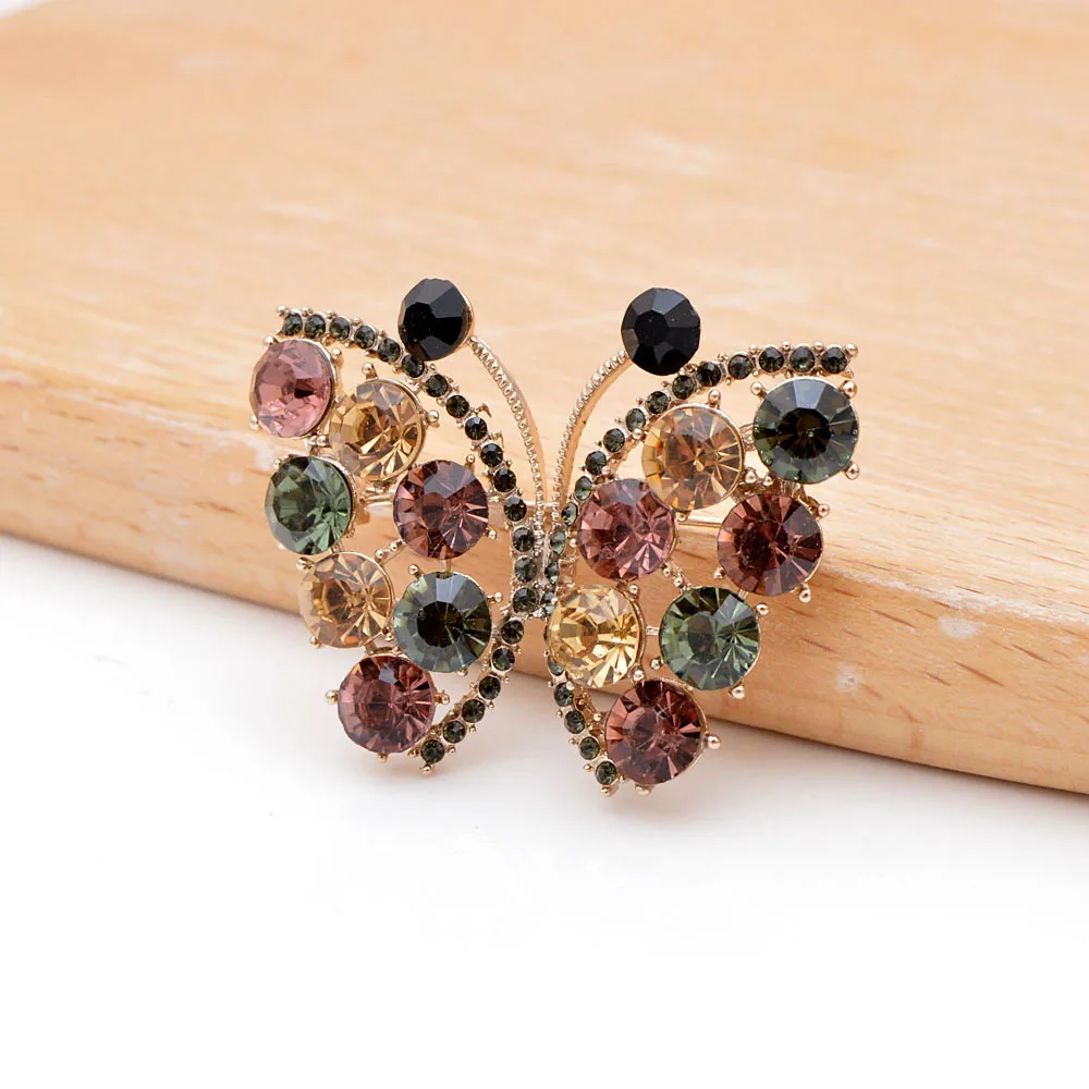 CINDY XIANG New Arrival Rhinestone Butterfly Brooches For Women Elegant Shining Sparking Insect Pin Dress Jewelry Wedding Pins