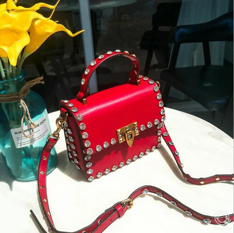 Осенние модные заклепки Для женщин клатч со стразами женские вечерние сумки