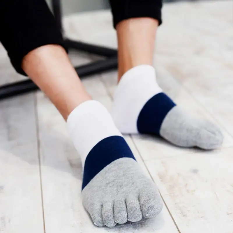 Носки мужские хлопковые теплые мягкие Мультяшные с пятью пальцами 3 пары/Лот