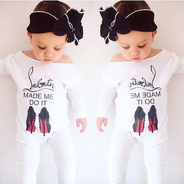 2019 Осенний комбинезон для маленьких девочек обувь с буквенным принтом хлопковый