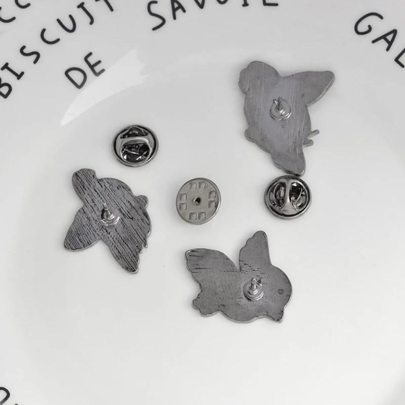 

LNRRABC new Fashion Pin Fashion bird Cartoon Jewelry Brooches Popular Clothing Decoration Women New Hot Sale Cute Brooch