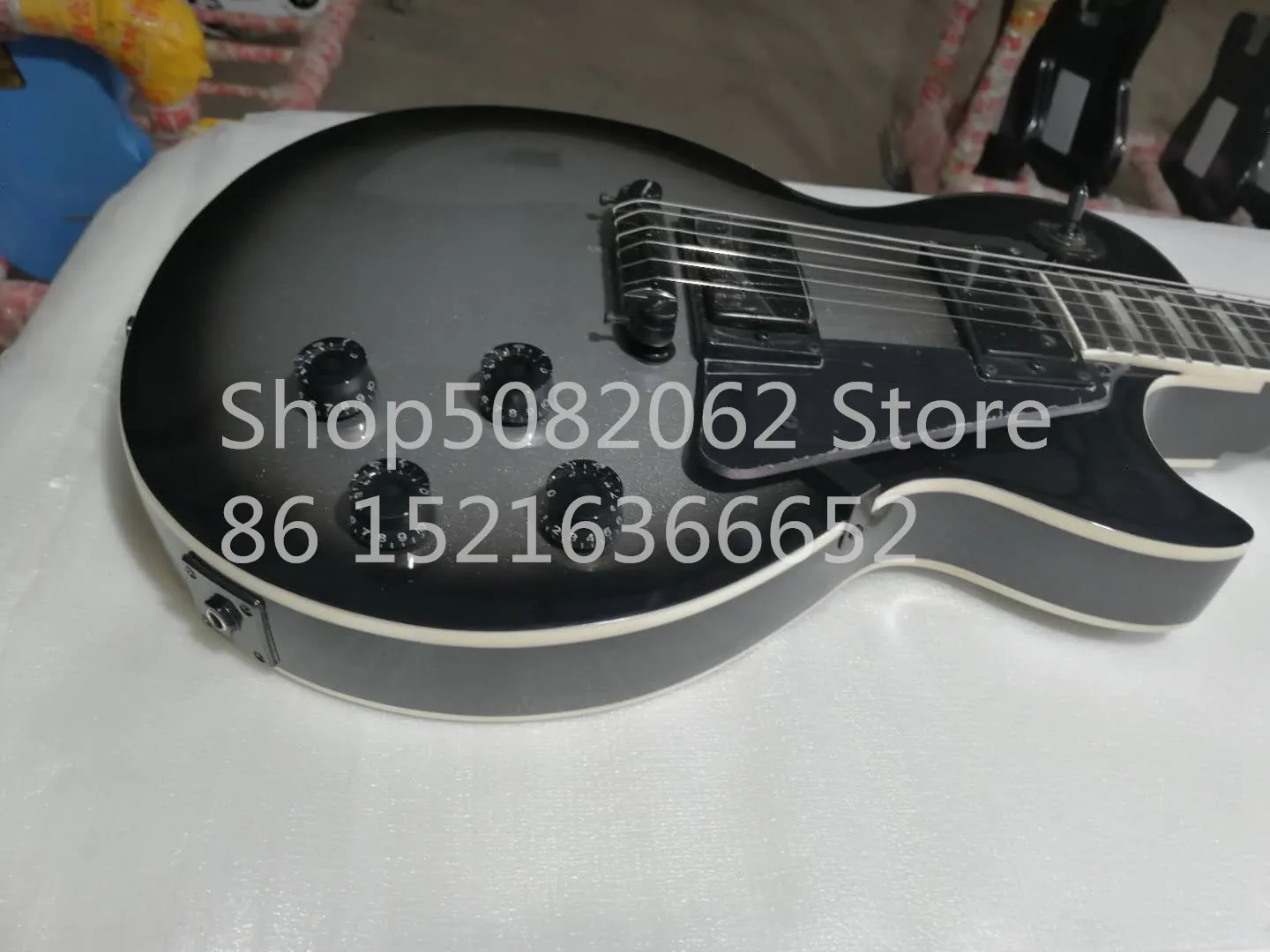 Пользовательские Silverburst Цвет электрогитары, Блокировка тюнеры HH звукосниматели черный Hardwares Black pickguard, индивидуальные! L-13