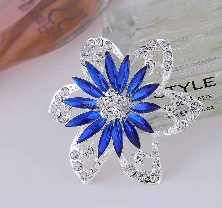 Новинка 2017 модная Нежная брошь из горного хрусталя полимерное серебряное