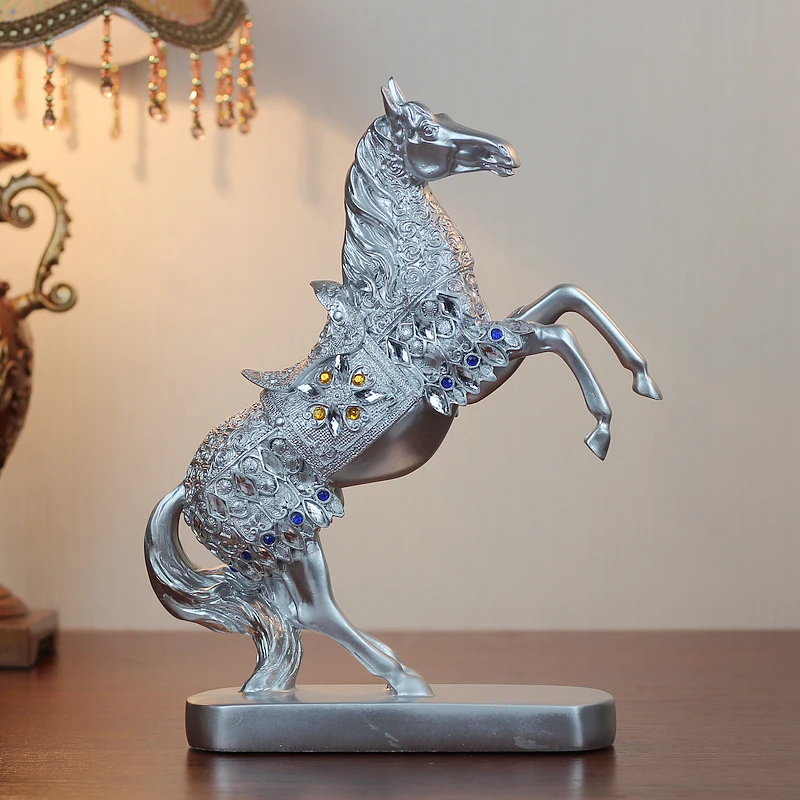 C Ретро украшения lucky horse, креативная офисная мебель, подарок, винный шкаф, статуя, для кабинета, фигурка, домашний декор, лошадь, подарки - Цвет: C