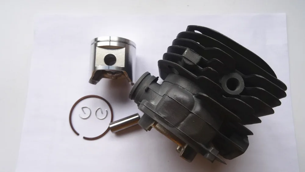 Высокопроизводительный черной поршневой цилиндр в комплекте с круглым впускным