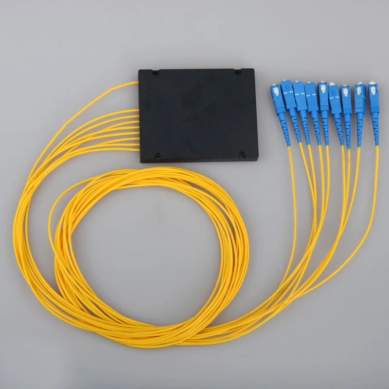 SC 1: 8 Сплиттер Волоконно Оптический ABS коробка FTTH 1 сплиттер с 1X8 плоского типа