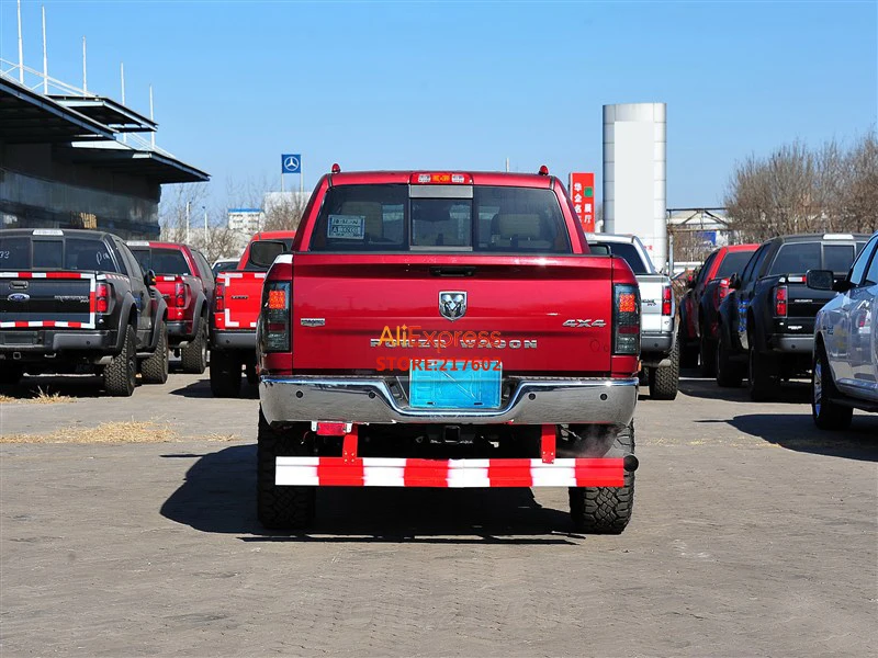 Бренд SONAR для Dodge Ram 1500, светодиодный задний светильник в сборе, подходит для 2013 автомобилей, светодиодный светильник с поворотом