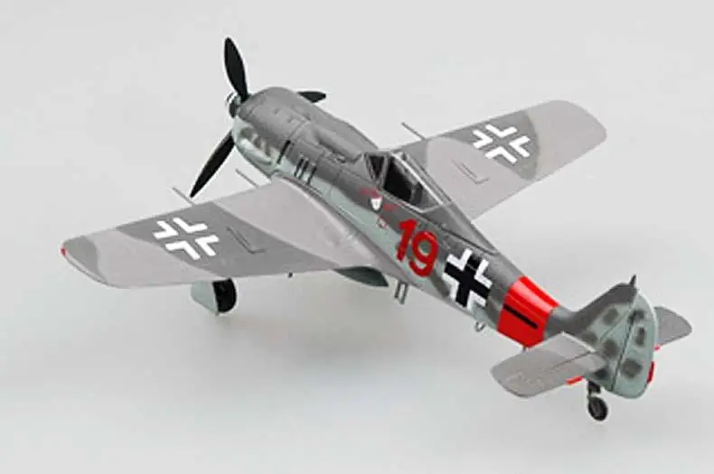 Вторую мировую войну Пособия по немецкому языку Fw190 A-8 5/JG300 красный 19 Рейх 1944 1/72 готовой самолет easy model