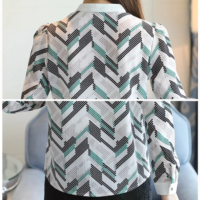 

Mosaic Print Long Sleeve Chiffon Blouse Summer V-neck Tops Female Harajuku Office Shirt Women Clothing Blusas Camisa 2020 B150