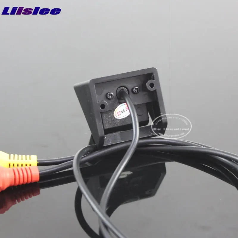 

Auto Camera For Ssangyong Korando 2010-2015 In Car 4.3" Color LCD Monitor Rear Back Up Camera Park Parking System