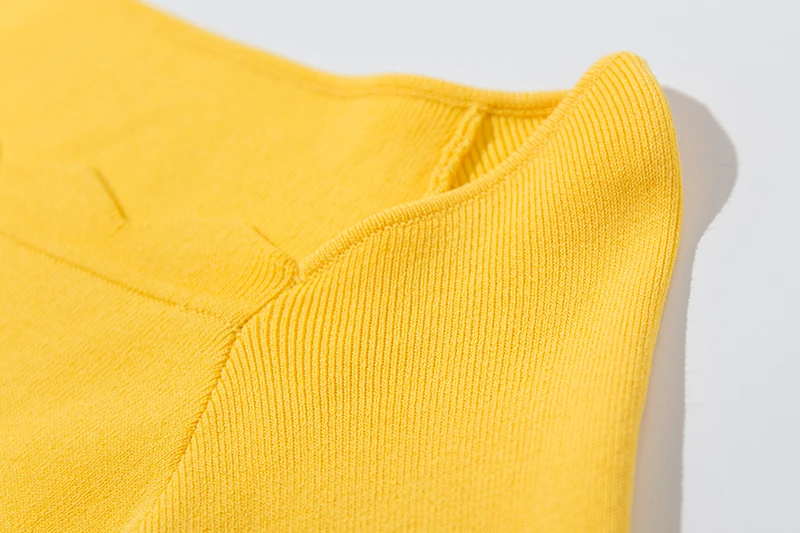 Elegant Women's New Three Quarter Sleeves Flared Sleeve Slim Knit Blouse Solid Yellow Tops C303 |