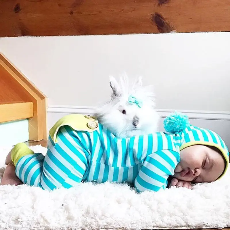 Новогодний комбинезон с капюшоном для новорожденных полосатые боди маленьких
