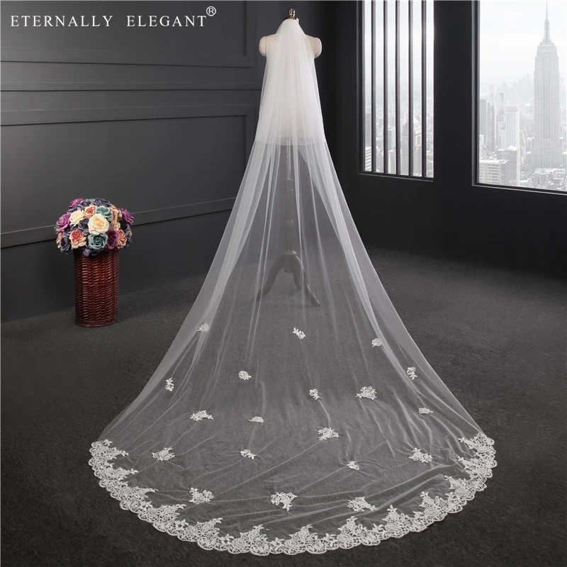 

Hot Sale White/Ivory Lace Two Layer Bridal Veil Wedding Veil Comb Mantilla Wedding Accessories EE5015