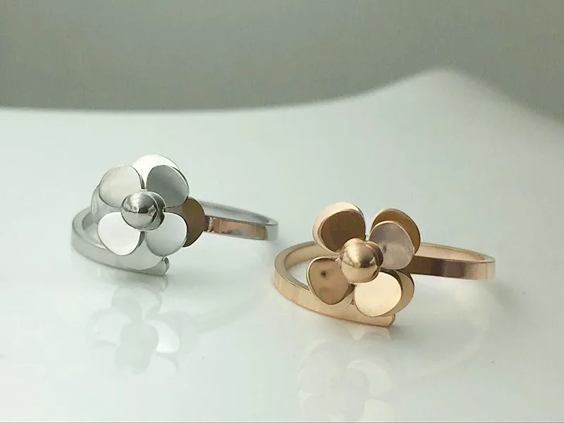 Модное женское кольцо из нержавеющей стали с цветами в виде камелий розовое