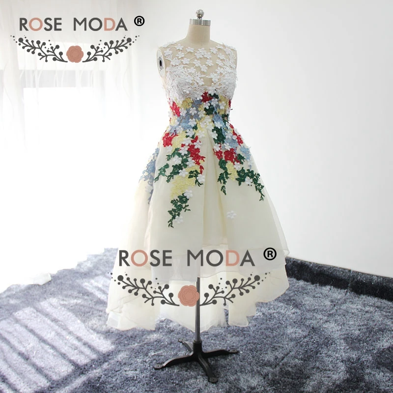 Розовое разноцветное платье на шнуровке вечернее с глубоким v образным вырезом и