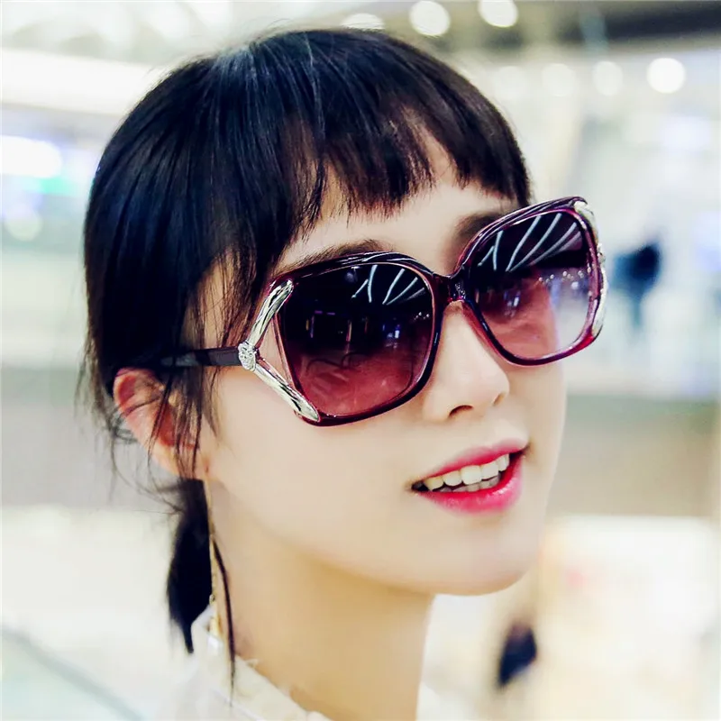 Женские винтажные поляризационные очки Lunette de Soleil солнцезащитные с полой розой