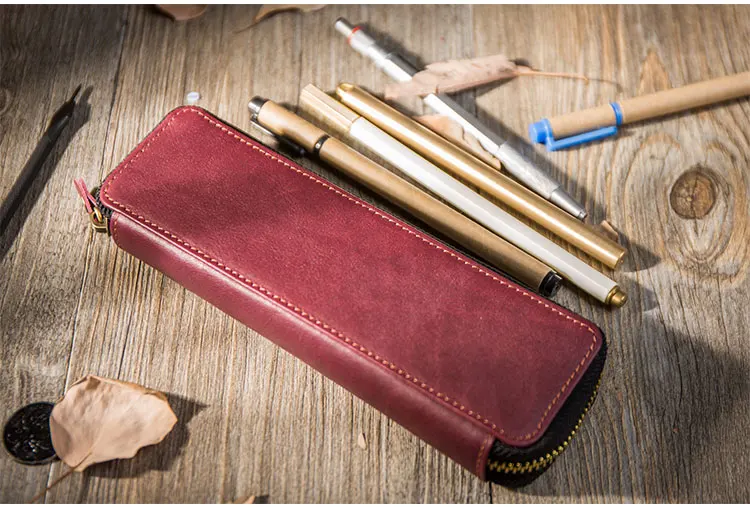 oilskin red Первый слой из натуральной воловьей кожи на молнии, простой стиль, сумка для ручек, Ретро Чехол для карандашей, канцелярская Сумка Для авторучки - Цвет: oilskin red