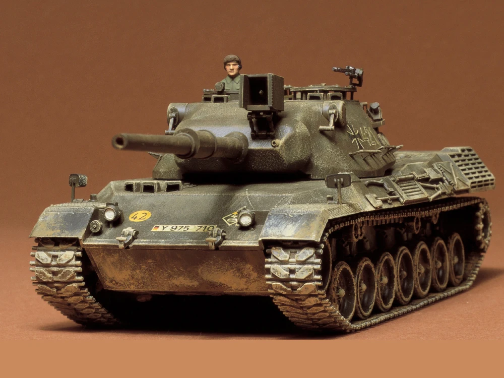 1/35 Второй мировой войны Леопард 1 главный боевой танк 35064