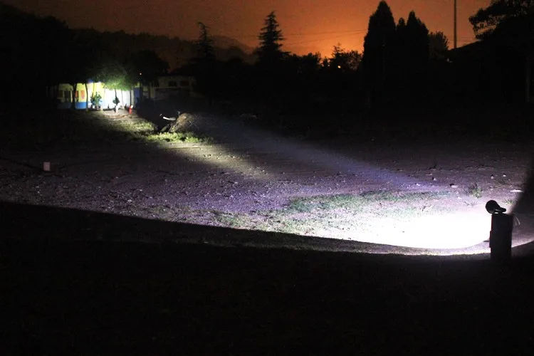 Superbight led Мощный портативные прожекторы t6 аккумуляторная лампа для охоты кемпинг