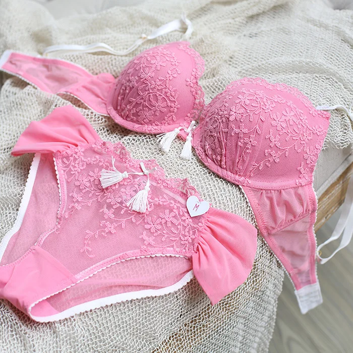 Кружевное нижнее белье с кисточками и европейской вышивкой женский бюстгальтер