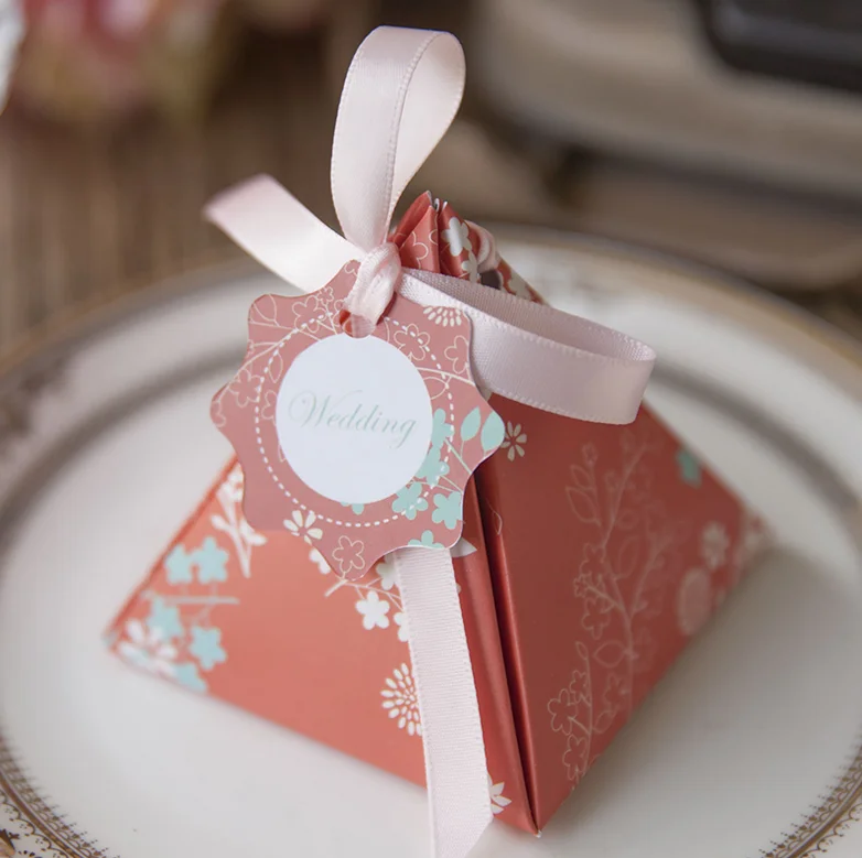 100 шт. высококачественные бумажные коробки треугольная пирамида Свадебные