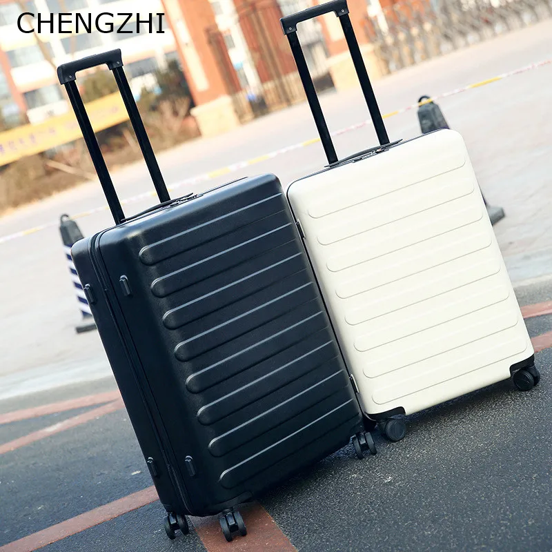 

Чемодан на колесиках CHENGZHI большой емкости, модный Спиннер на колесиках для путешествий, из поликарбоната, 20, 22, 24, 26 дюймов