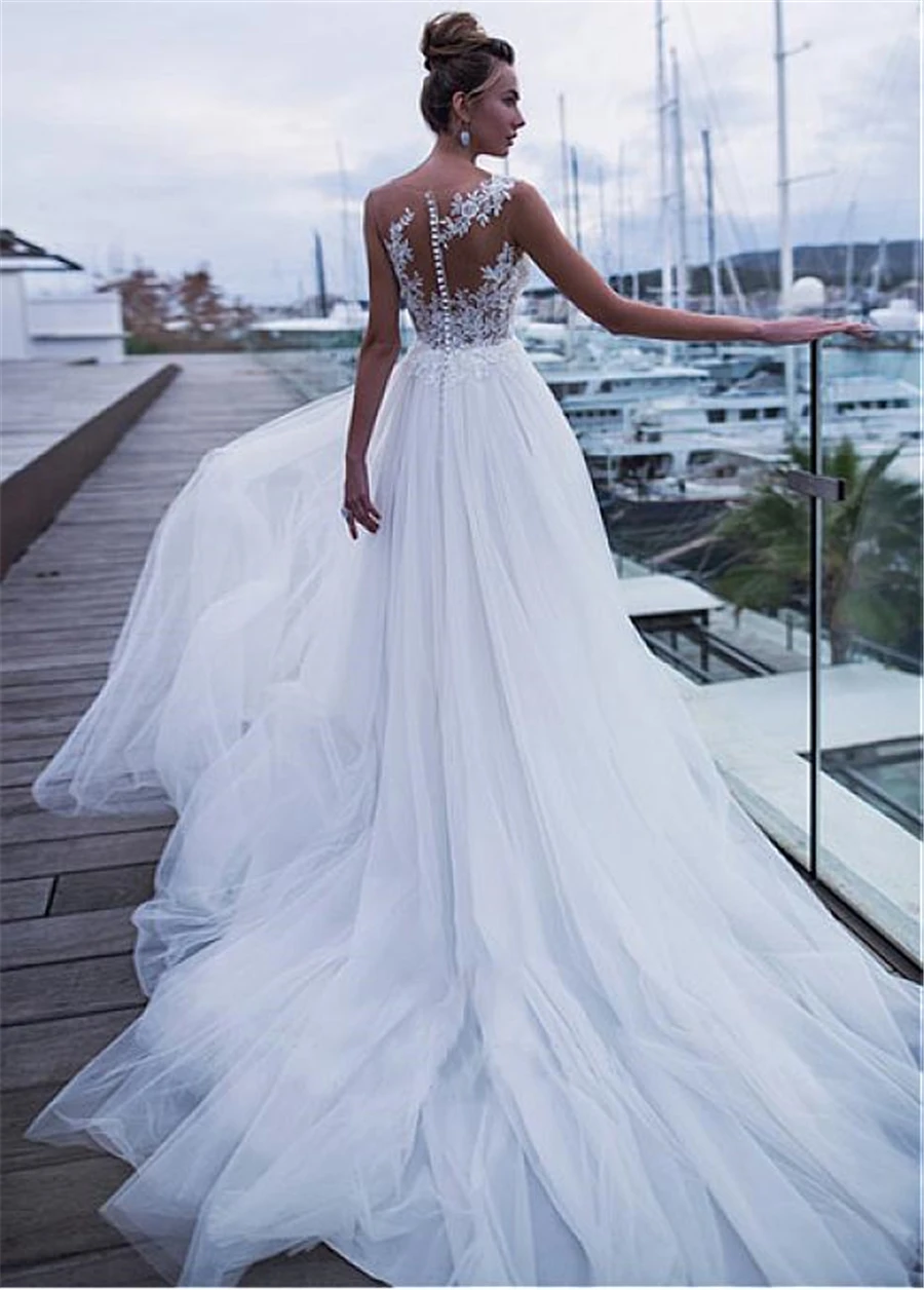 Fantastic Tulle Jewel Neckline A-line Wedding Dresses With Beadings Lace Appliques Handmade Flowers Beach Gowns | Свадьбы и