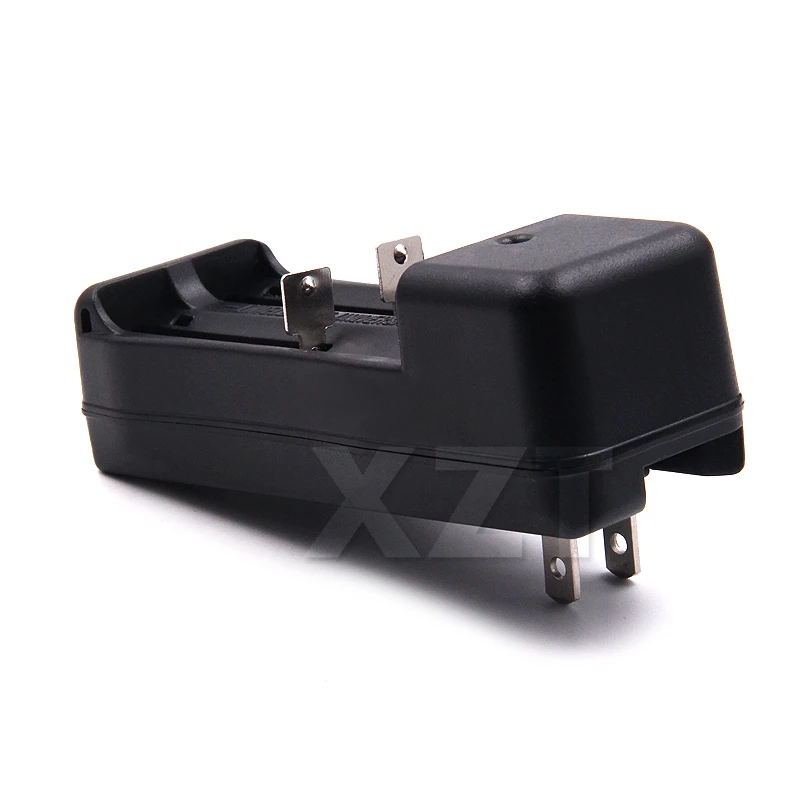 Универсальное зарядное устройство для двух аккумуляторов литий-ионная