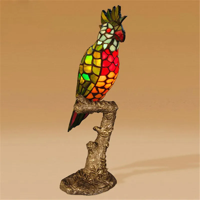Настольная лампа FUMAT Parrot в европейском стиле декоративная Витражная