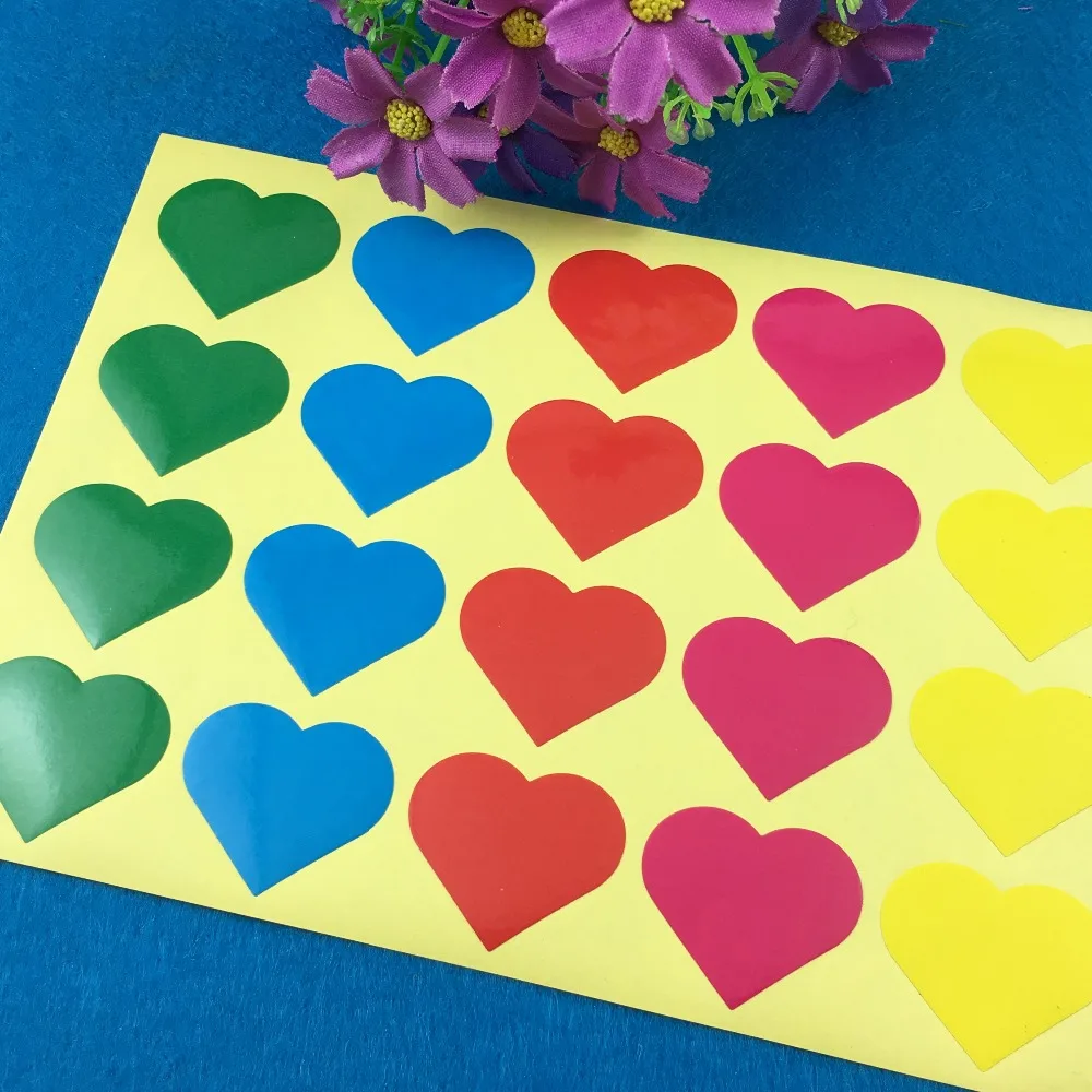 Фото 60 шт. Разноцветные бумажные наклейки в форме сердца декоративные