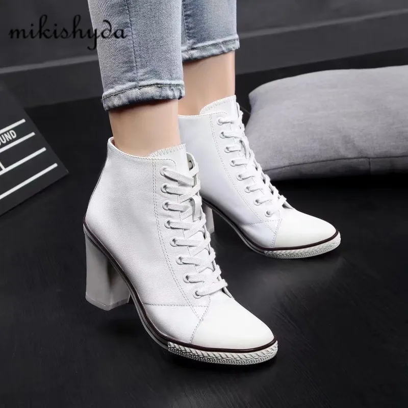 Женские ботильоны на шнуровке белые повседневные ботинки из искусственной кожи