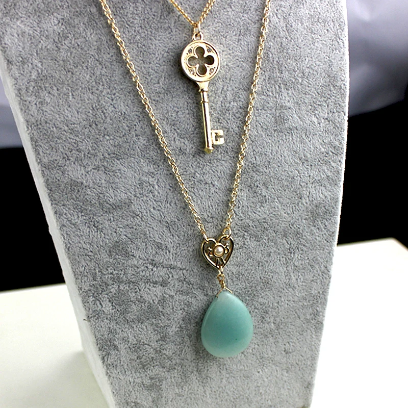 Золотая цепочка чокер женское ожерелье из зеленого натурального камня кулоны в