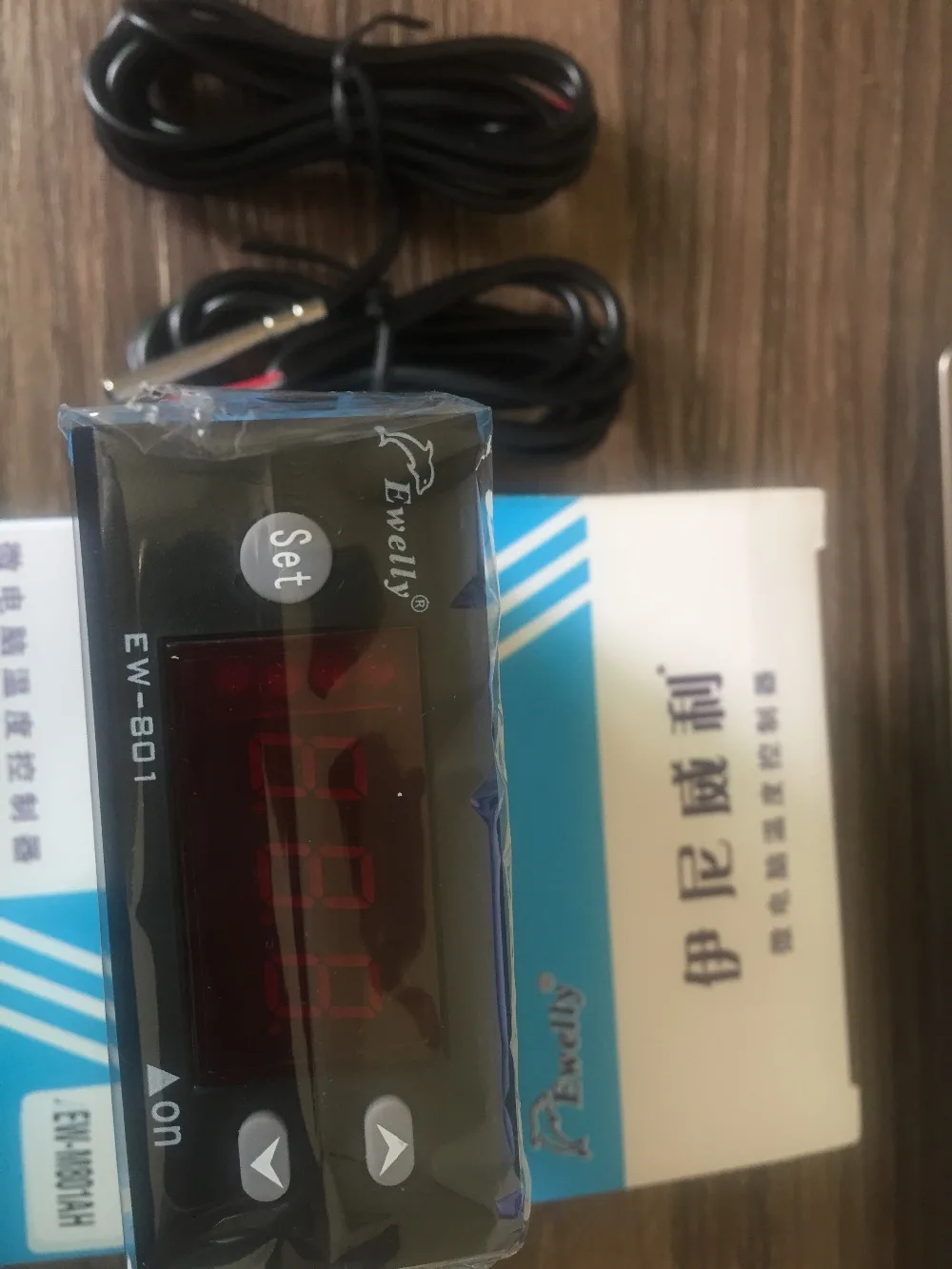 Новая оригинальная электронная сигарета с контроллером температуры новая