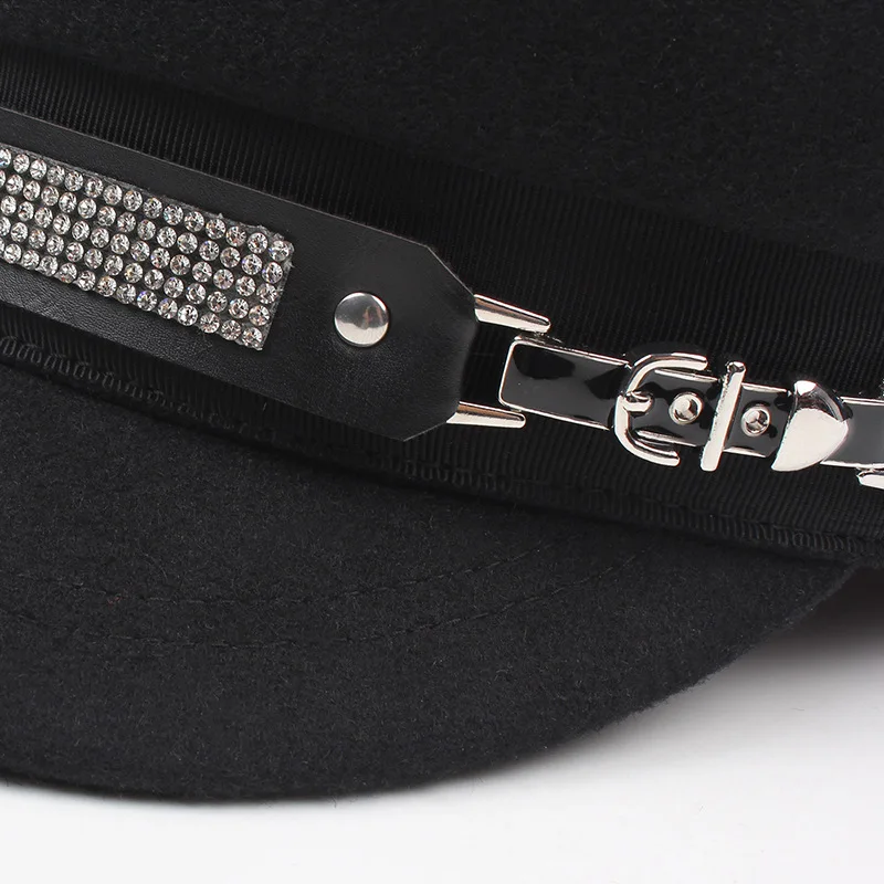 Модная военная шапка из искусственной кожи с ремнем Весенняя шерстяная